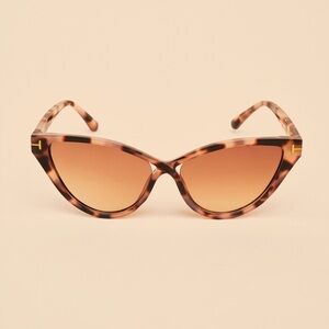 Powder UK Annika tortoiseshell sunglasses in BOLD cheetah print hard case-NWT